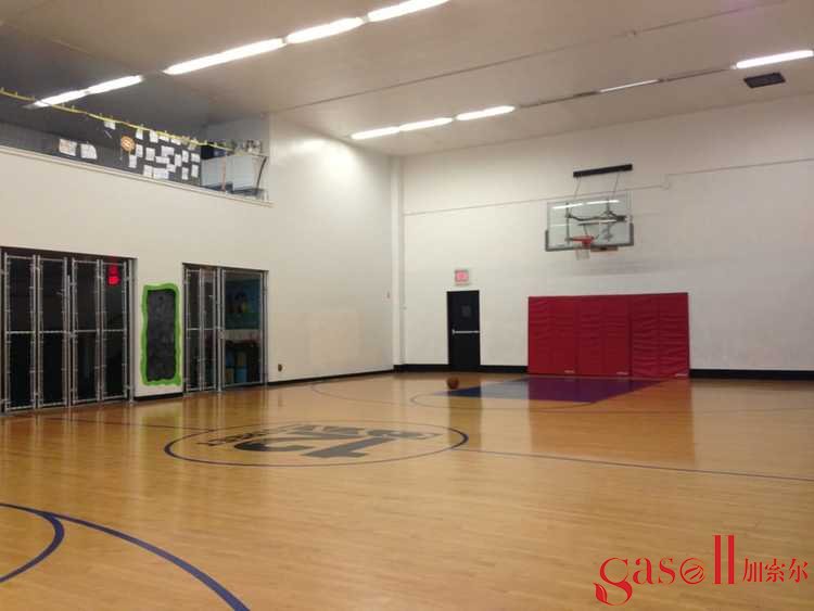 篮球馆选择专业运动木地板，更具运动快感！