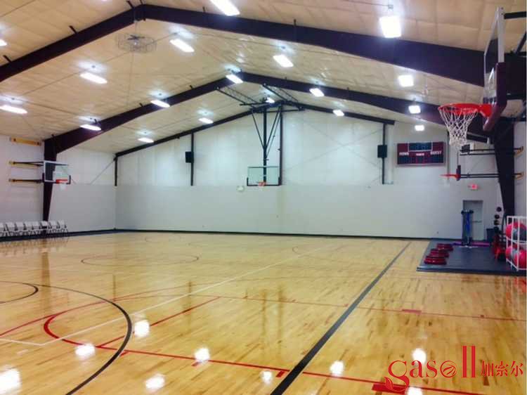 篮球场木地板刷漆后如何保养