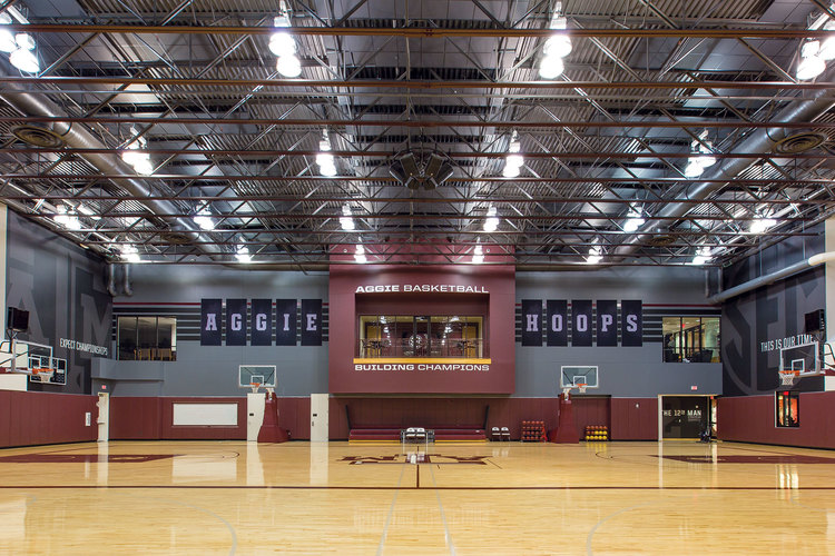 NBA篮球场馆铺装什么地板