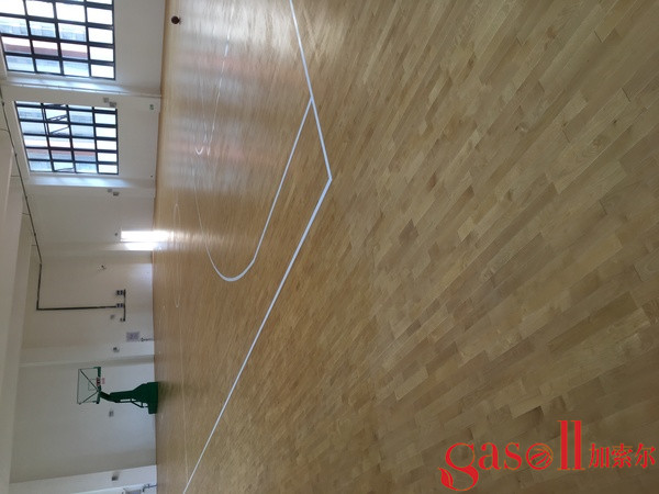 实木体育篮球木地板清洁维护3