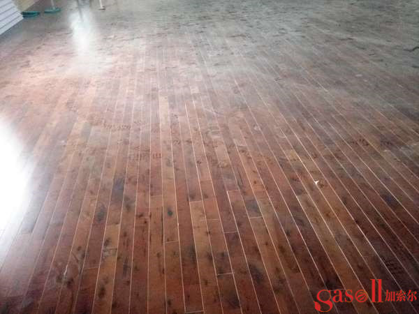 枫木运动地板的产品特性是什么