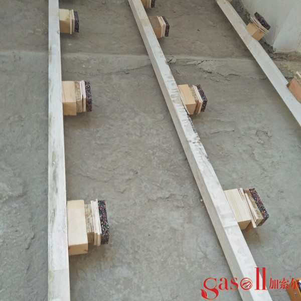 抚顺体育馆木地板施工2