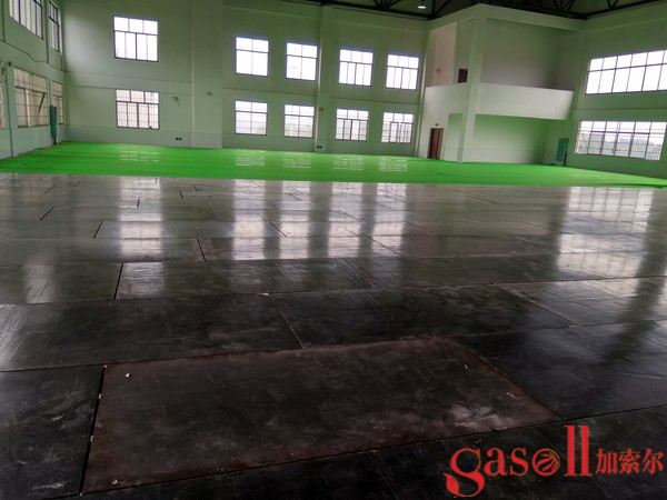 辽宁运动场地板施工2